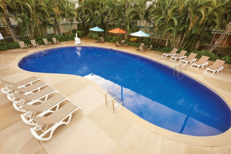 Airport Honolulu Hotel