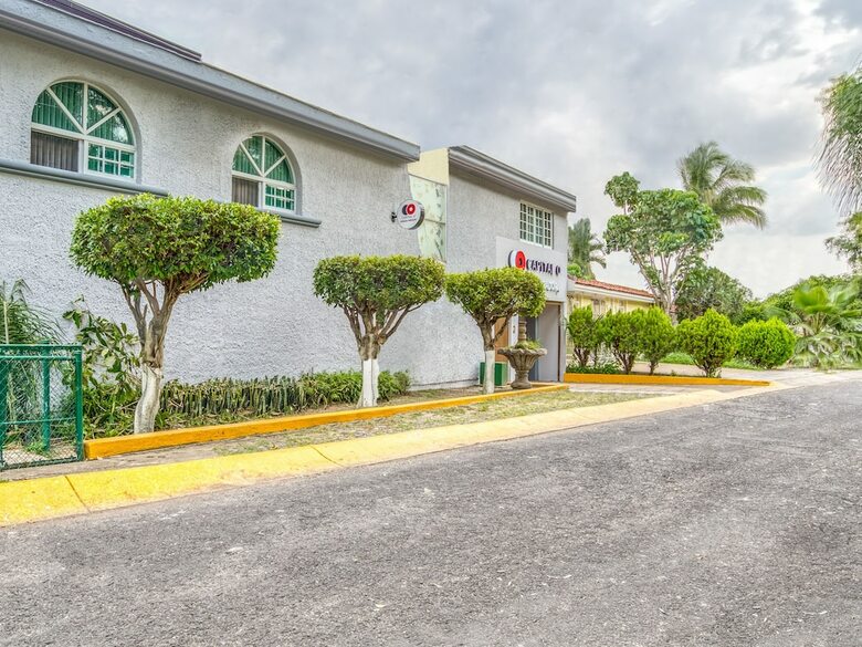 Capital O Hotel Y Spa Posada Mirador