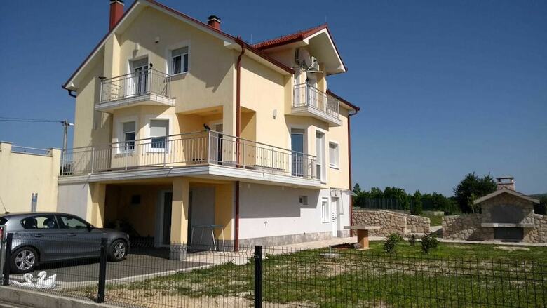 Apartamentos Blue Lake Luxury Accommodation