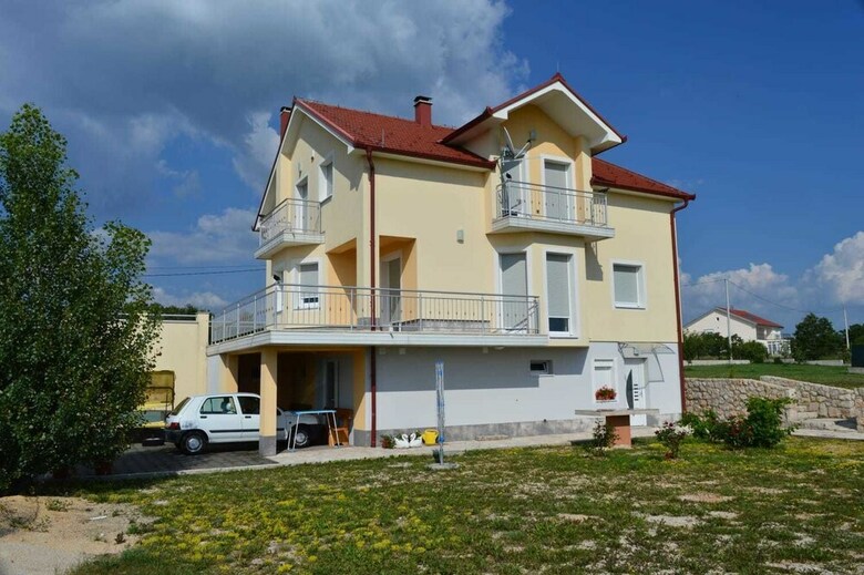 Apartamentos Blue Lake Luxury Accommodation
