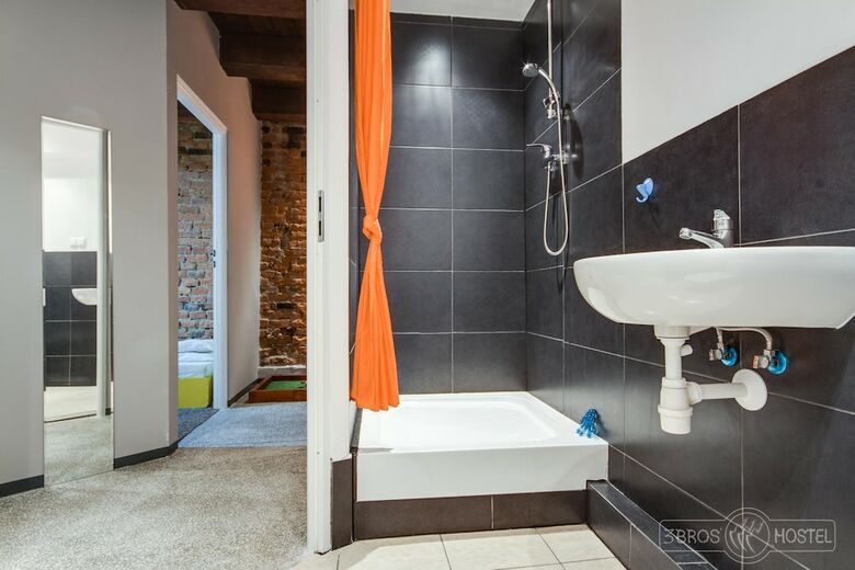 Hostal 3 Bros' Hostel Cieszyn