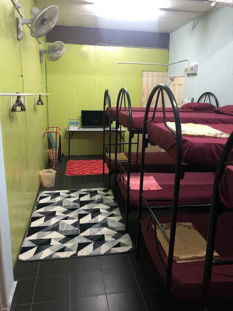Hostal Gm Home & Roomstay Tok Bali - Hostel