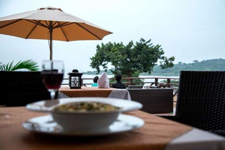 Hotel Kaazi Beach Resort