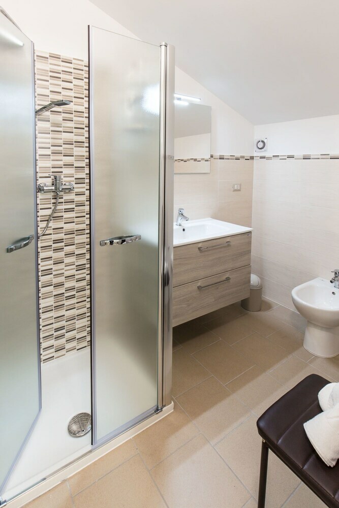 B&B Honey Spa
