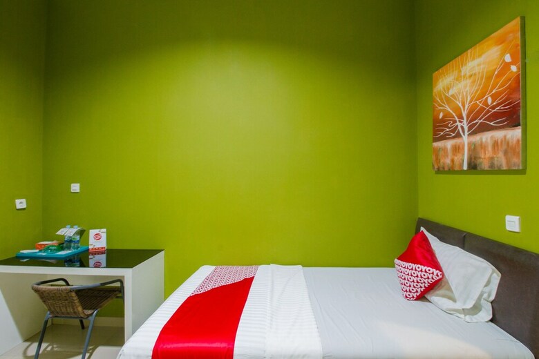 Hotel Oyo 871 Aira Costel