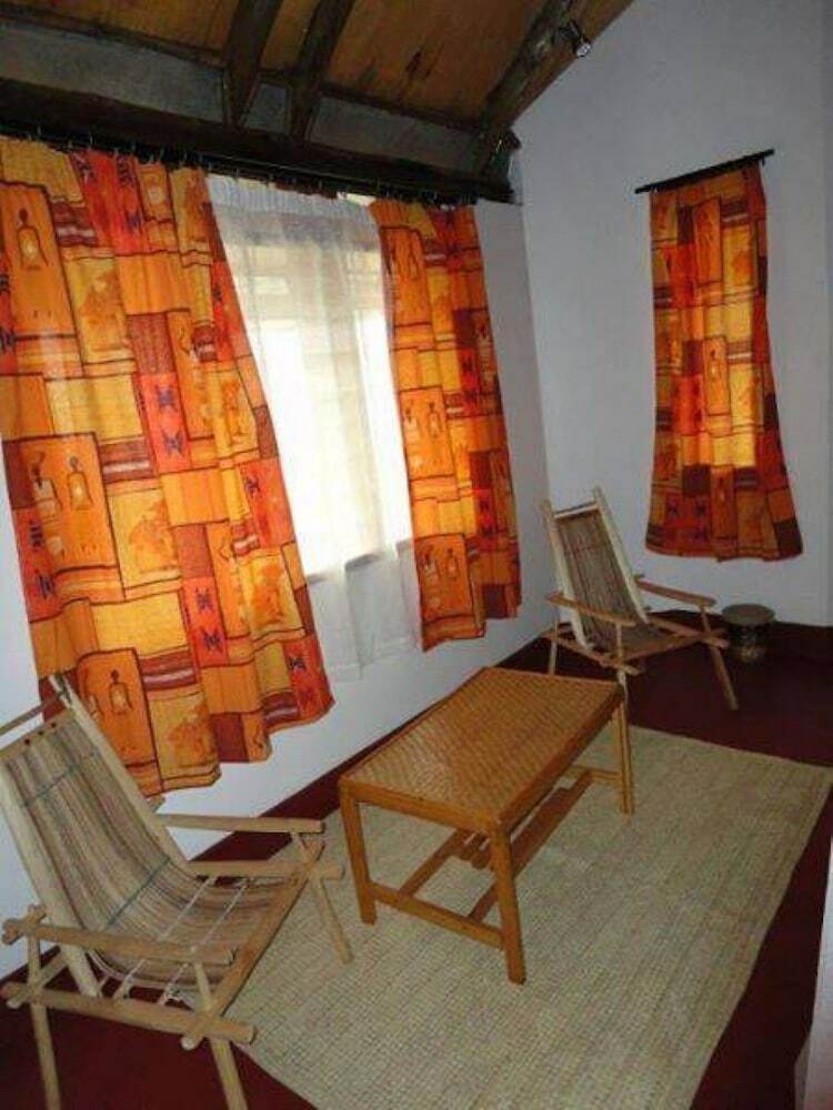Posada Bwana Tembo Safari Lodge