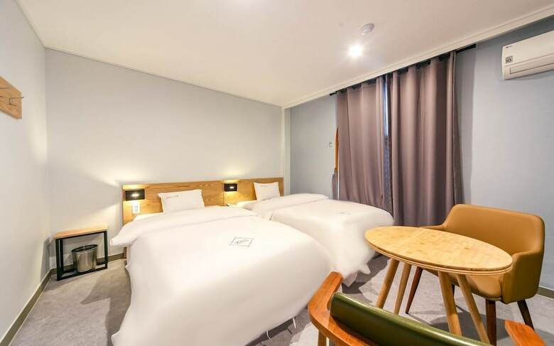Hotel Zeus Motel