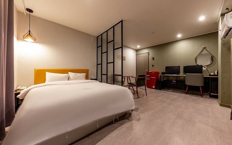 Hotel Zeus Motel