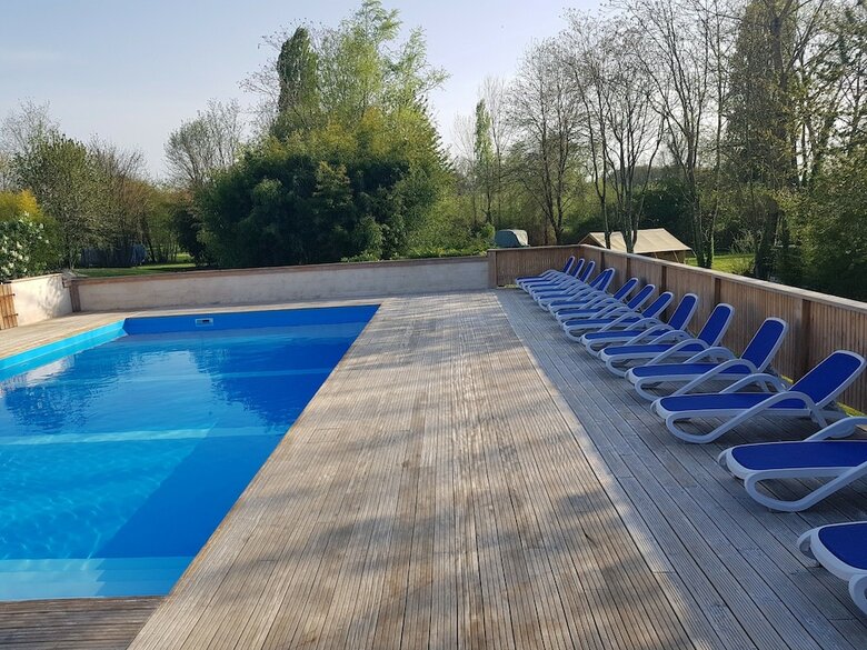 Camping Le Petit Lion - Gites