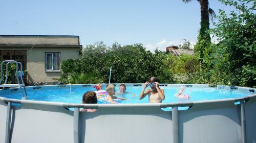 Hostal Lukomorye In Alakhadze Guest House
