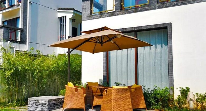 Guilin Pingle Tsinghua Villas