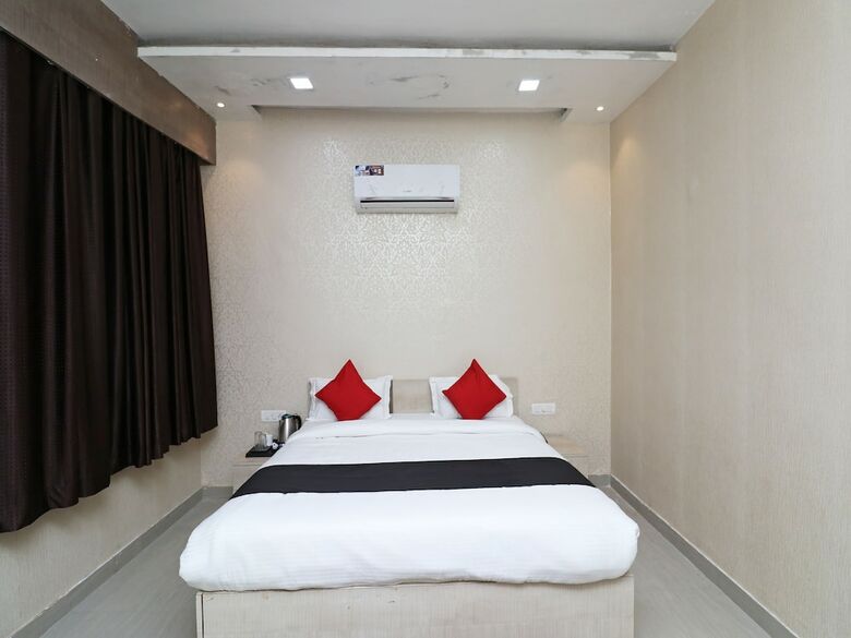 Hotel Capital O 30857 The Kd Resort