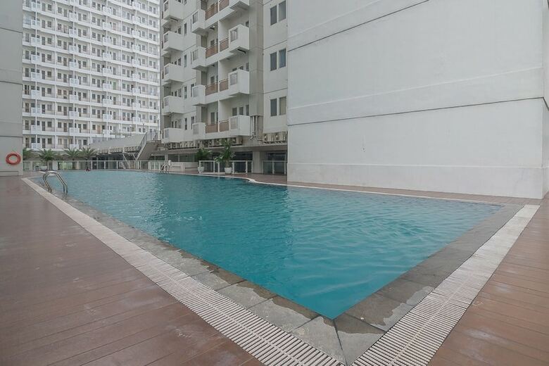 Aparthotel Reddoorz Apartment @ Sentul Tower