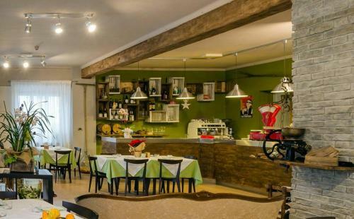 Hotel Albergo Ristorante Della Sacra