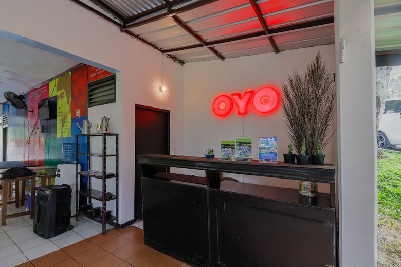 Hotel Oyo 883 Pavo Resort
