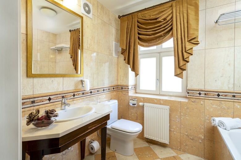 Hotel Palac Paulinum