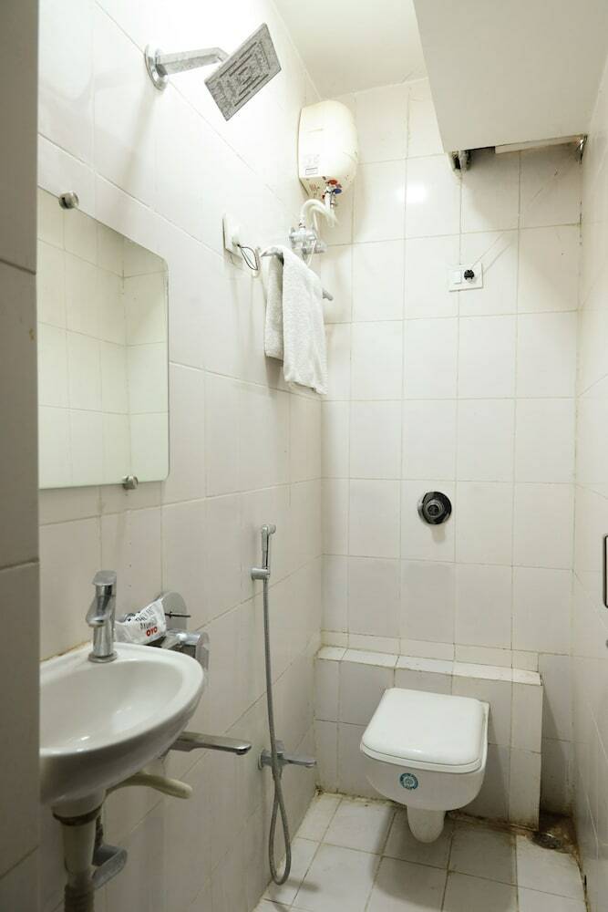 Oyo 35868 Hotel Sunrise N Resorts