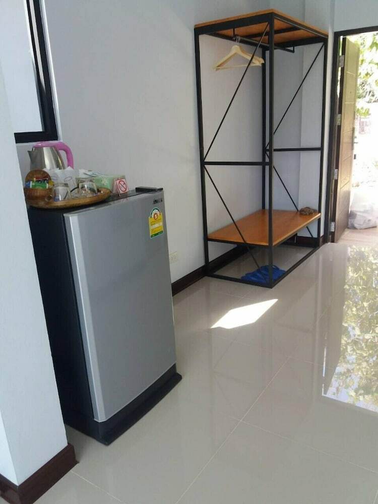 Hotel Baan Suan San Rak