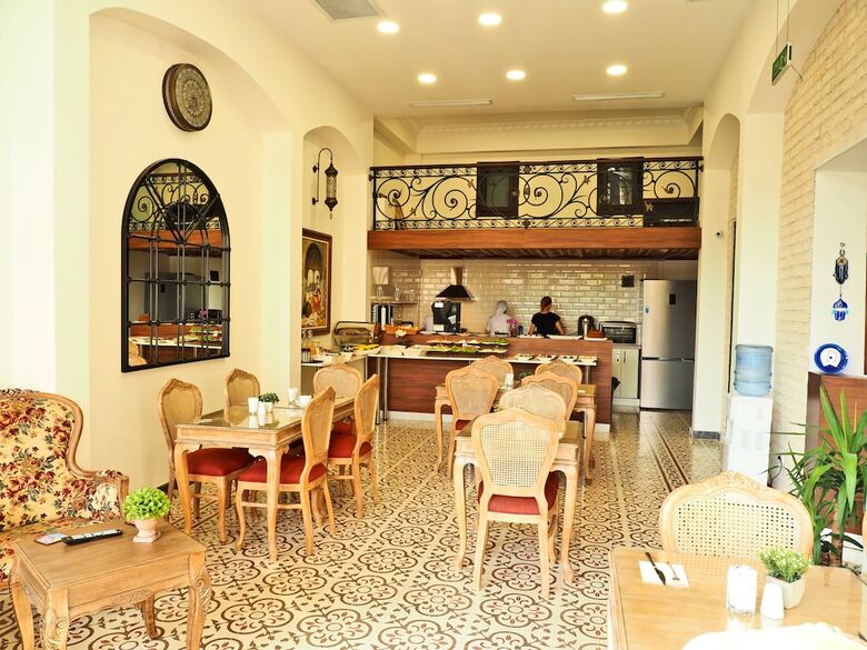 Nusret Bey Hotel