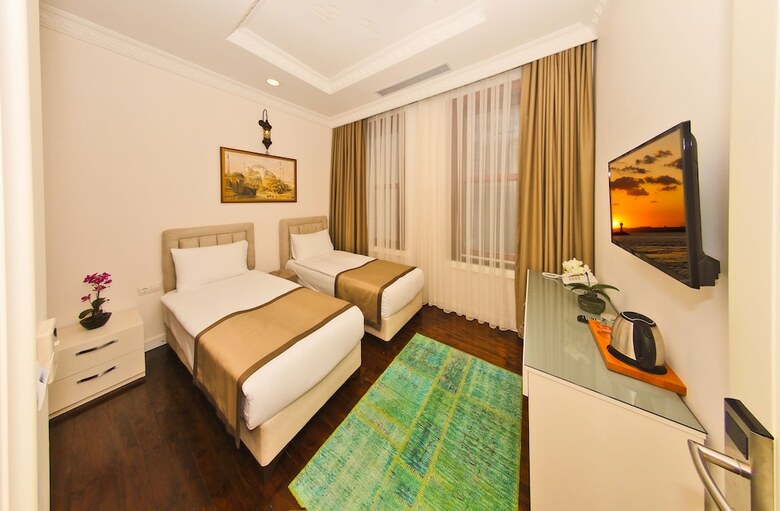 Nusret Bey Hotel