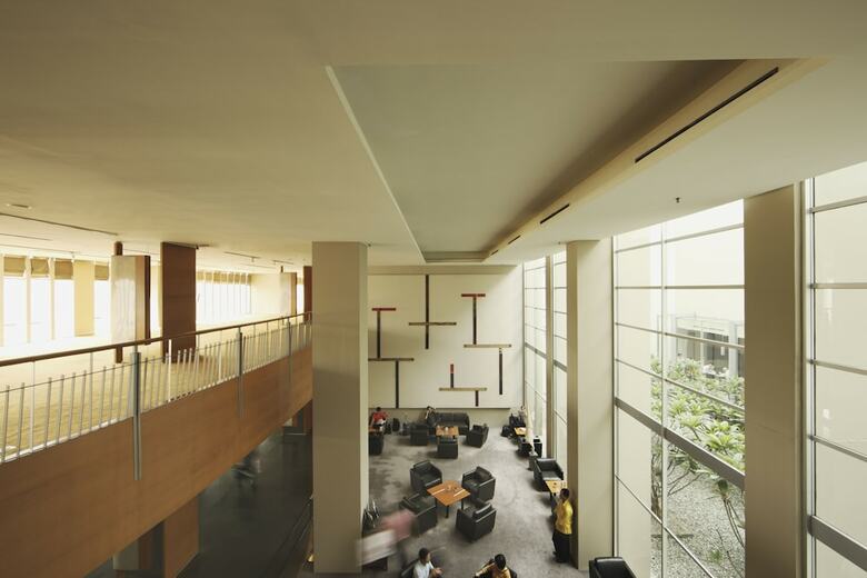 Hotel Sparks Luxe Jakarta