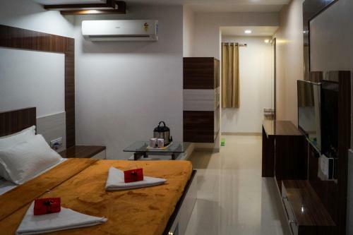 Hotel Grand Paradise