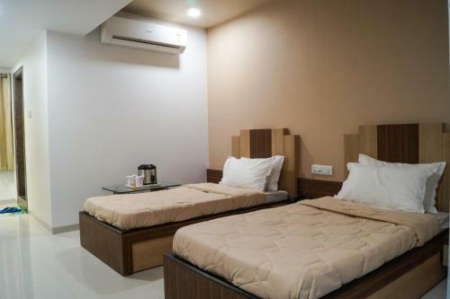 Hotel Grand Paradise