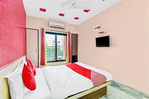 Oyo 61308 Hotel Rw International
