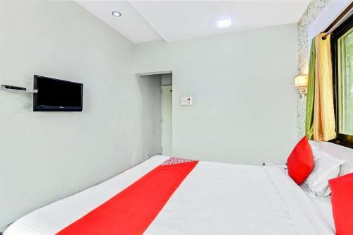 Oyo 61308 Hotel Rw International