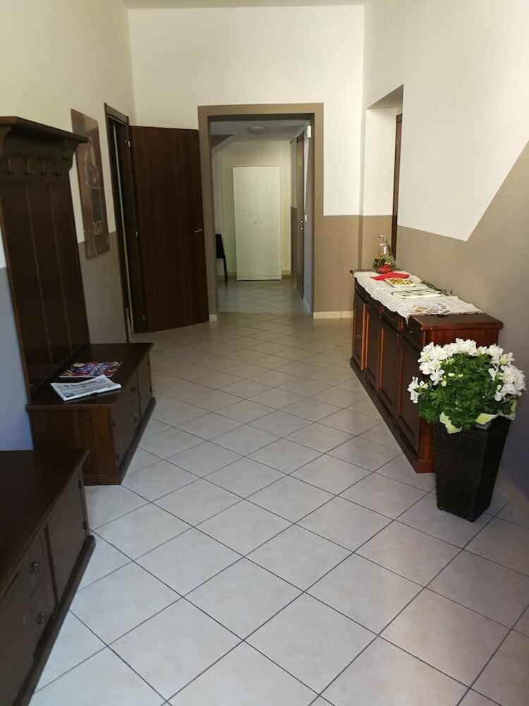 Hostal Ostello Di San Germano
