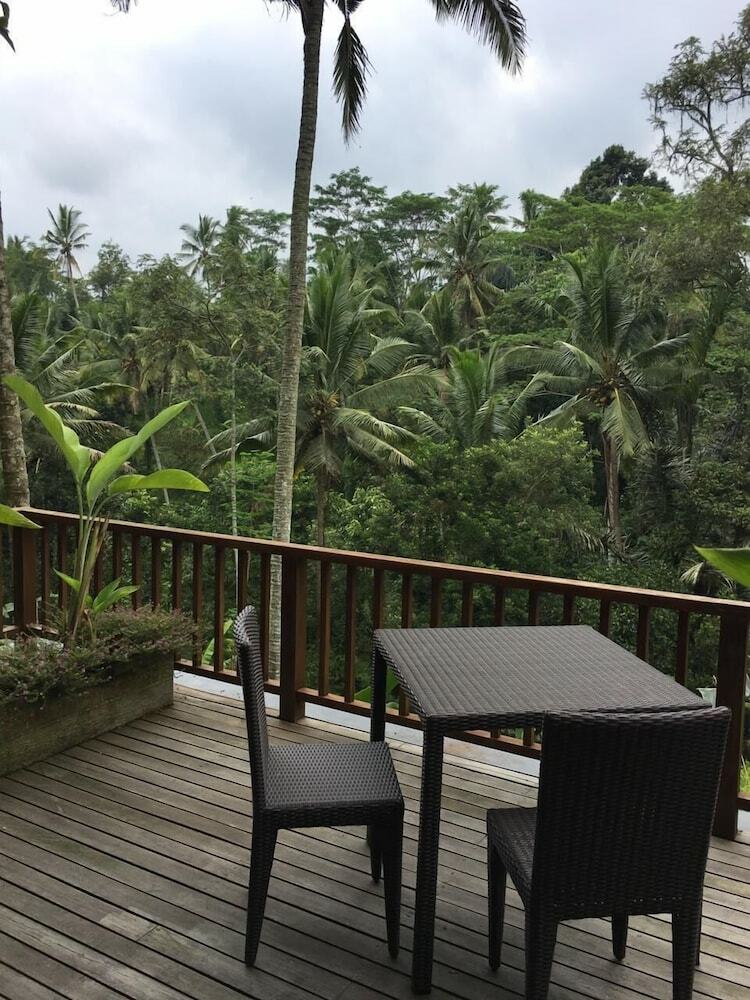 Bed & Breakfast Puri Raya Villa Ubud