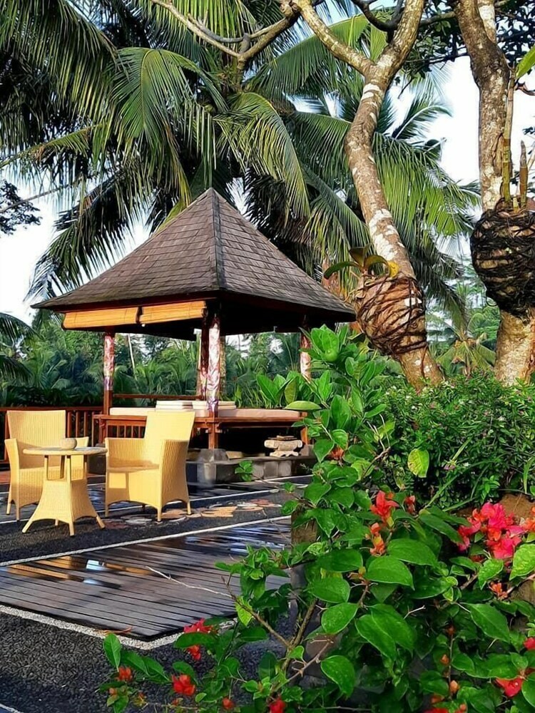 Bed & Breakfast Puri Raya Villa Ubud