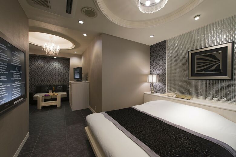 Hotel Linden Oji