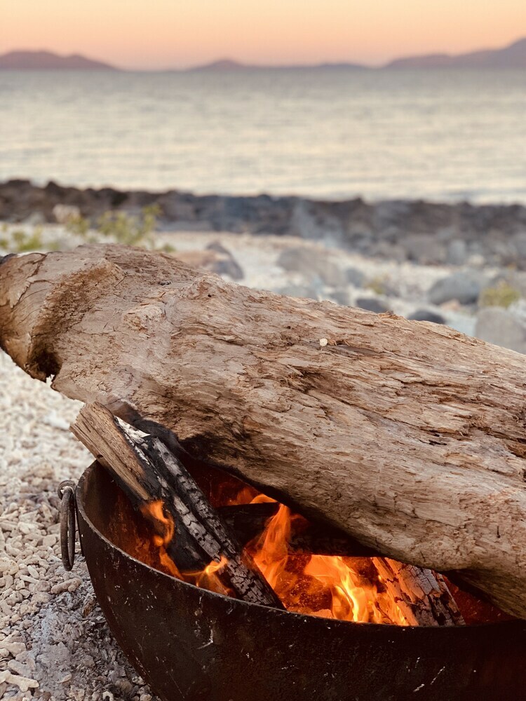 Posada Camp Island Lodge