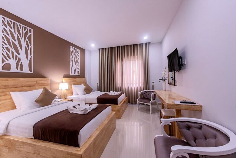 Double S Hotel