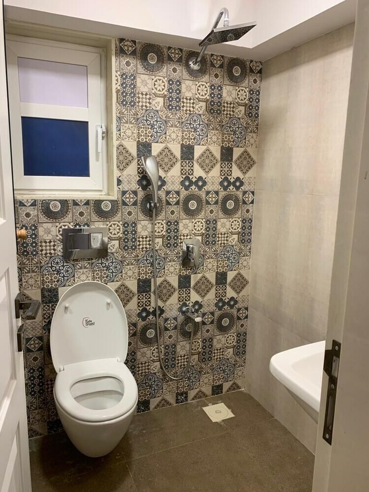 Apartamentos Connekthomes - Room In Shared Service Flat In Bkc