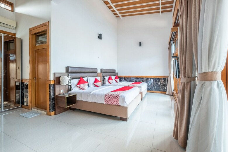 Hostal Oyo 1210 Nice Guesthouse