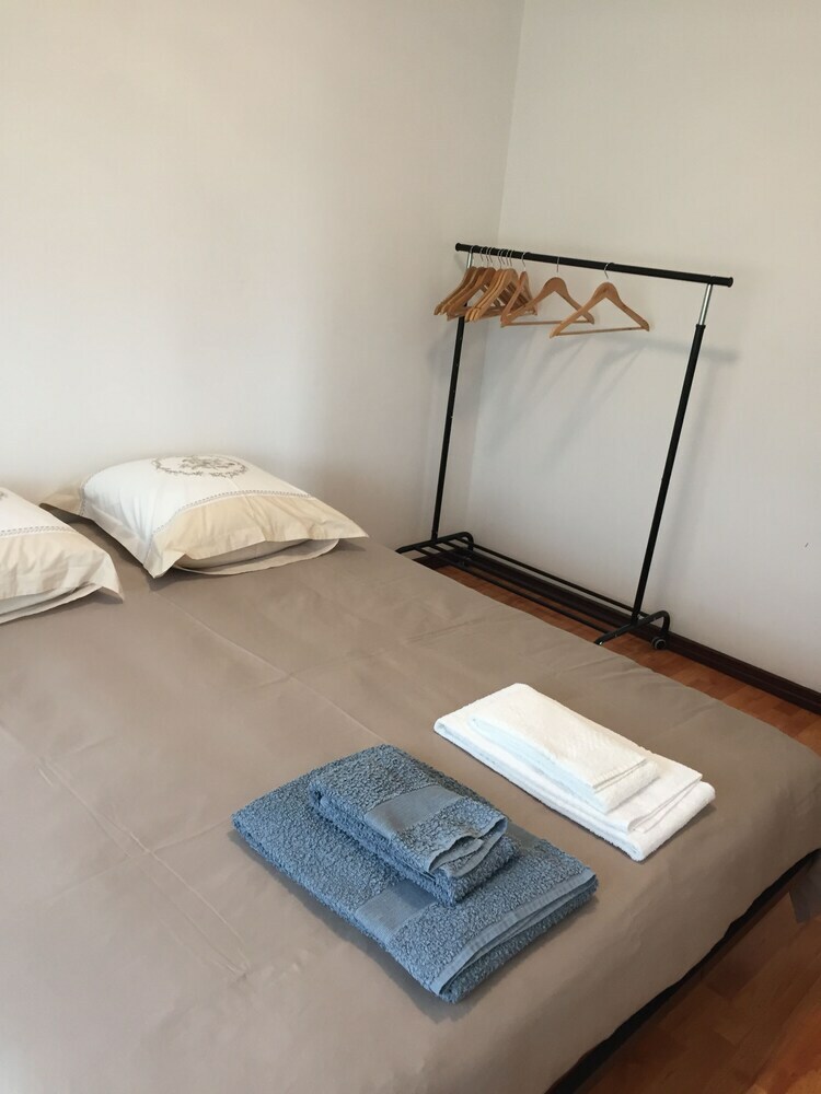 Hostal Maison De Vacances