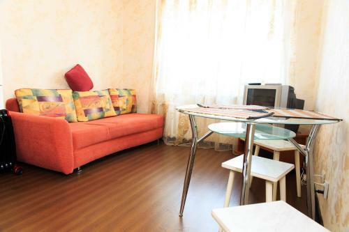 Apartamento April On Syssolskoe Shosse 17/2