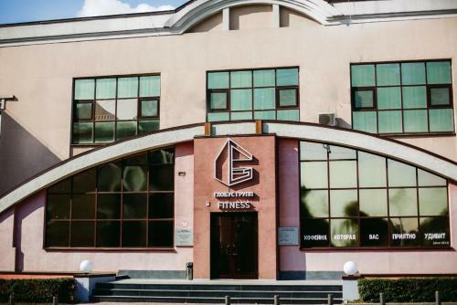 Globus Group Fitness Hotel