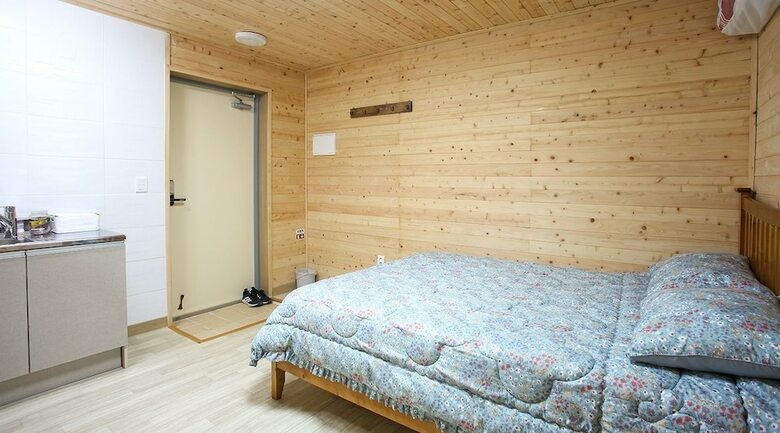 Pension Odae Mountain Healing Town - Golden Light