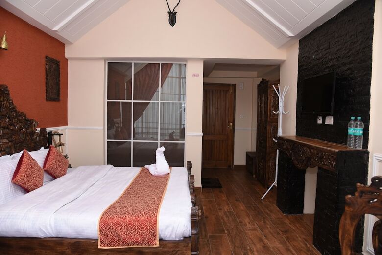 Hotel Kali Tibba Resort