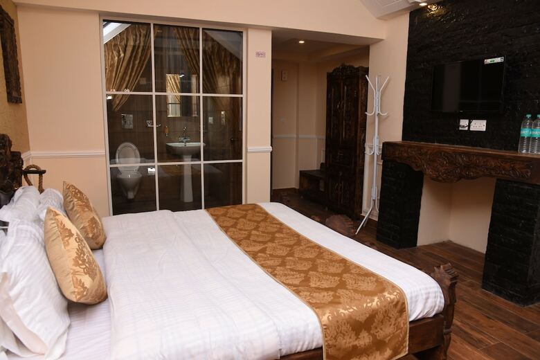 Hotel Kali Tibba Resort