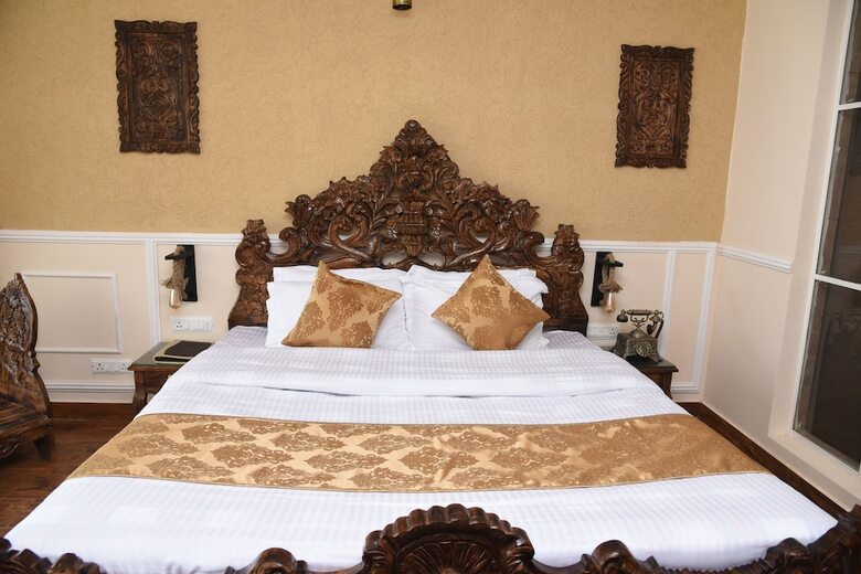 Hotel Kali Tibba Resort