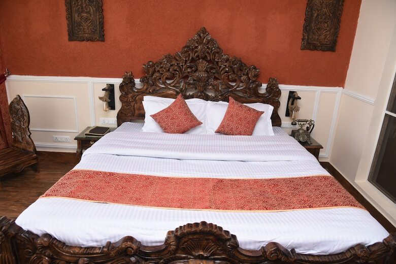 Hotel Kali Tibba Resort