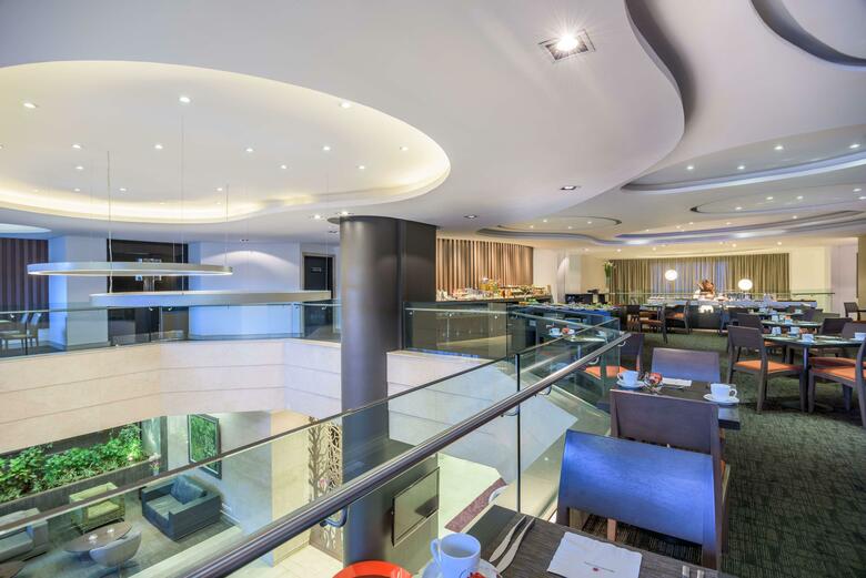Hotel NH Collection Royal Quito
