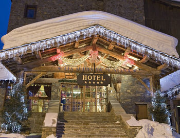 Hotel H�tel Les Suites Du Montana