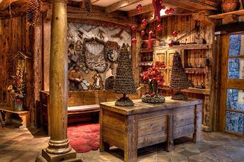 Hotel H�tel Les Suites Du Montana