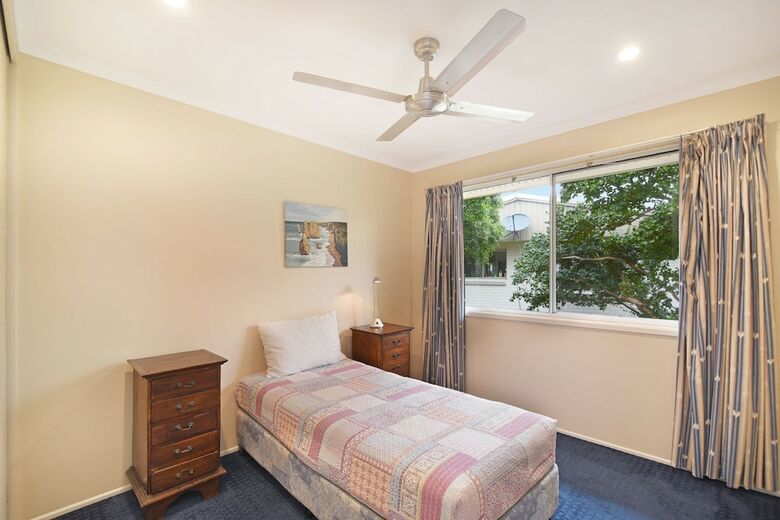 Beach Affair - 10 Callitris Crescent