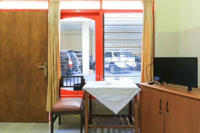 Motel Penginapan Syariah Prenjak
